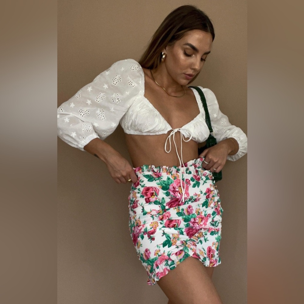 Becca Mini Skirt by For Love & Lemons Size Medium